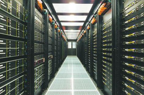 海南州大数据产业园区数据中心机房.